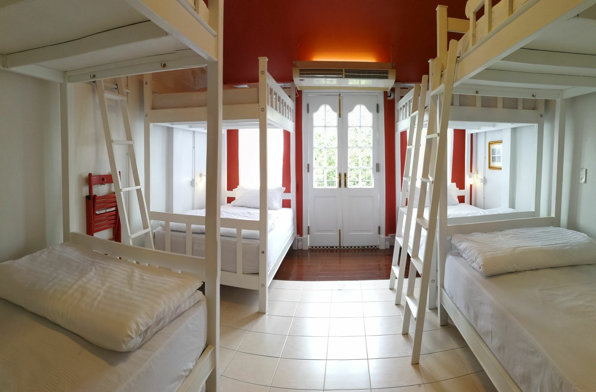 Хостел Bed In Town Чіангмай Екстер'єр фото